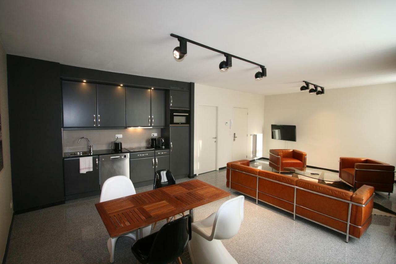 Amosa Liege City Centre Apart Regence 17 Buitenkant foto