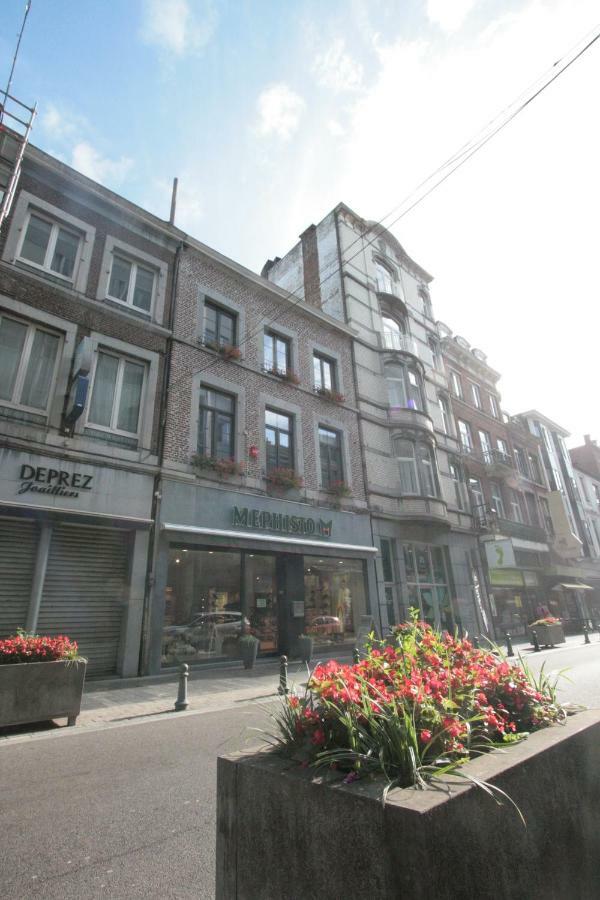 Amosa Liege City Centre Apart Regence 17 Buitenkant foto